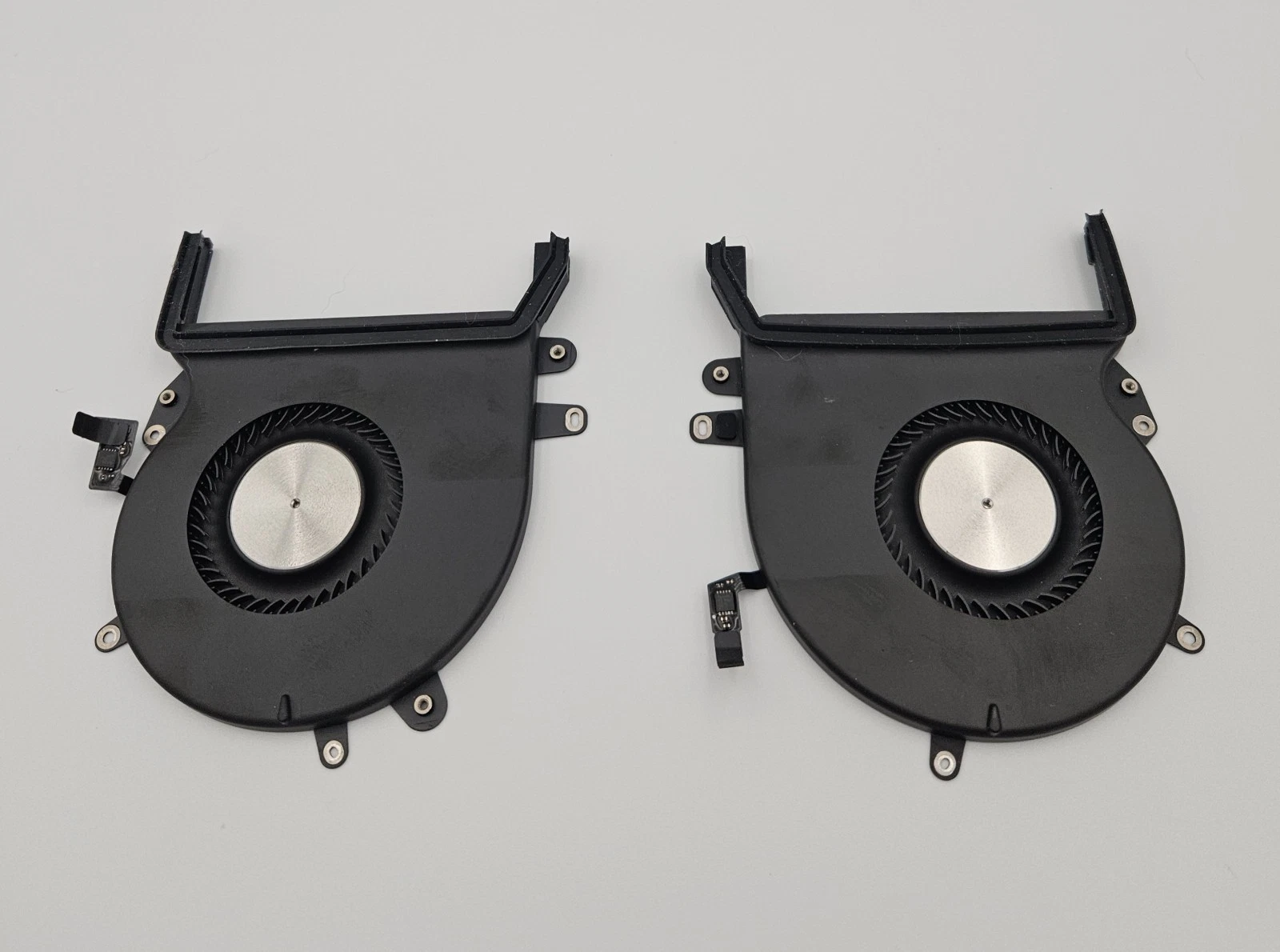 CPU Fans & Heat Sinks